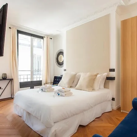 Intimate - 1br-2p - Champs Elysees * París